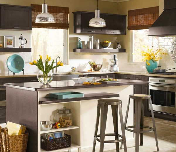 Professional Tips For Accessorizing Your New Kitchen